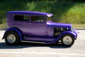 AMSOIL Motor Oil with Zinc for Older Cars 10 Sturgis hot rod car.