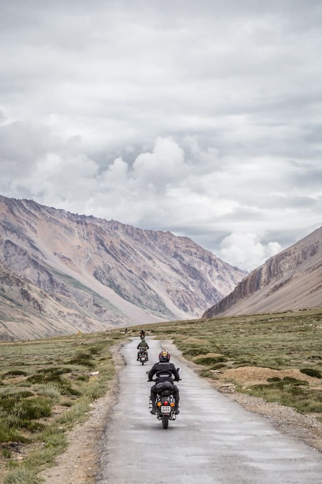 Featured image for "Are Indian* Motorcycles Still Made?" blog post. Motorcycles on the road.