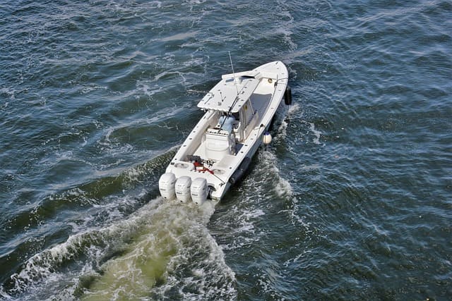 Featured image for "Motor Boat Oil vs. Car Oil: The Crucial Differences Boaters Need to Know" blog post. High speed boat.